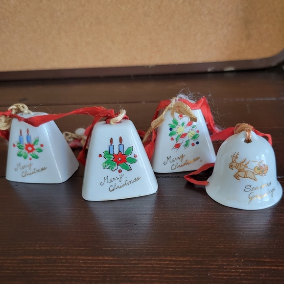Christmas Bells Ornaments Lot of 4 Bone China Asst Vintage Japan 1-1/2" High - Picture 1 of 4